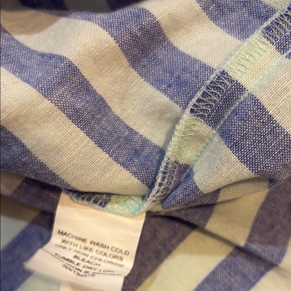 Vineyard Vines Blue and White High Low Linen/Cotton Pullover - Picture 7 of 7
